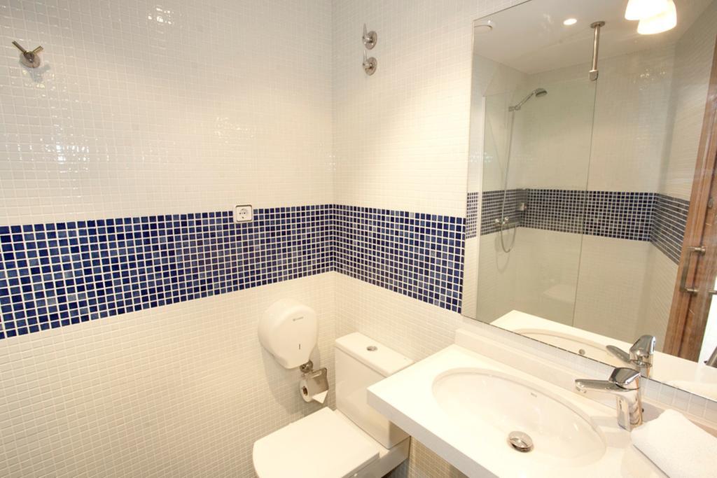 Coroleu House Barcelona Hostel Bilik gambar